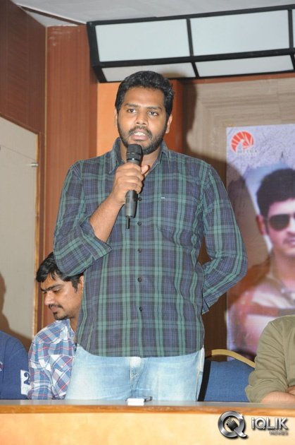 Kiraak-Movie-Release-Press-Meet